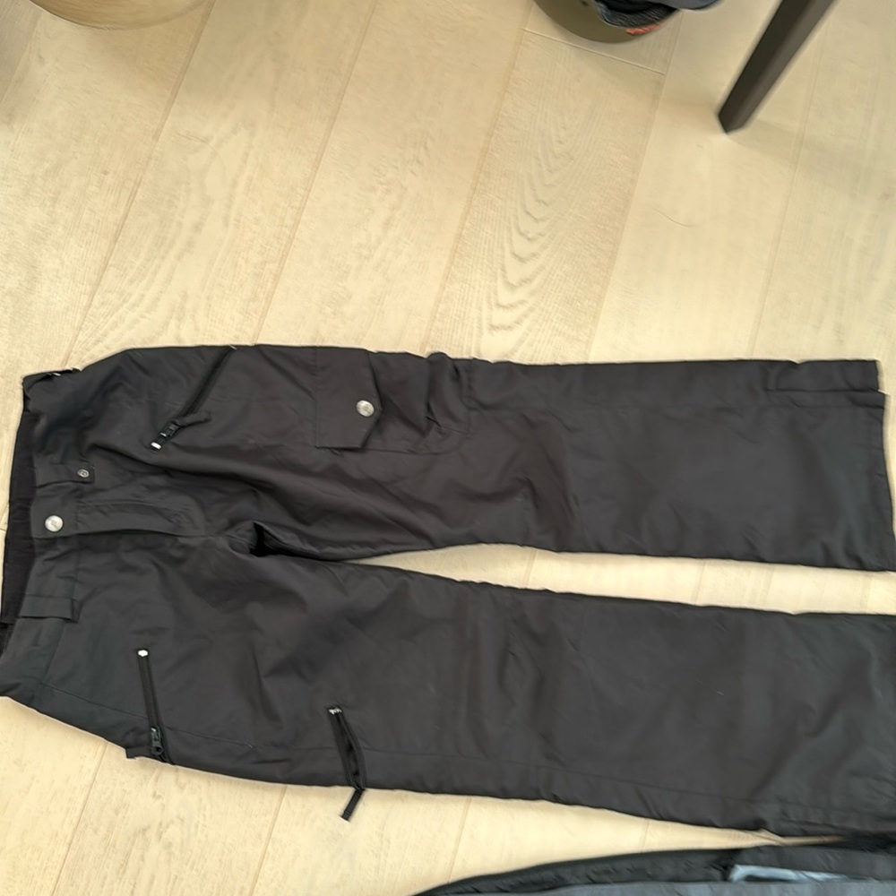 Women’s ski pants size Xs (B360 brand)